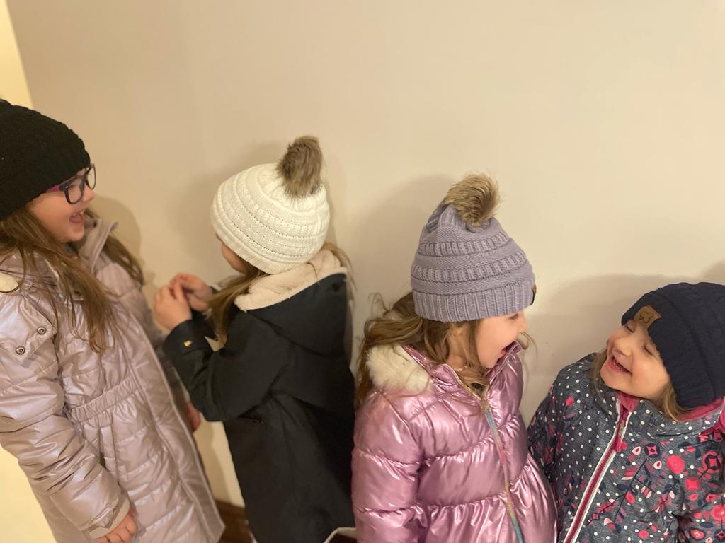 Kids Unisex pom pom knitted winter hat in 4 colors
