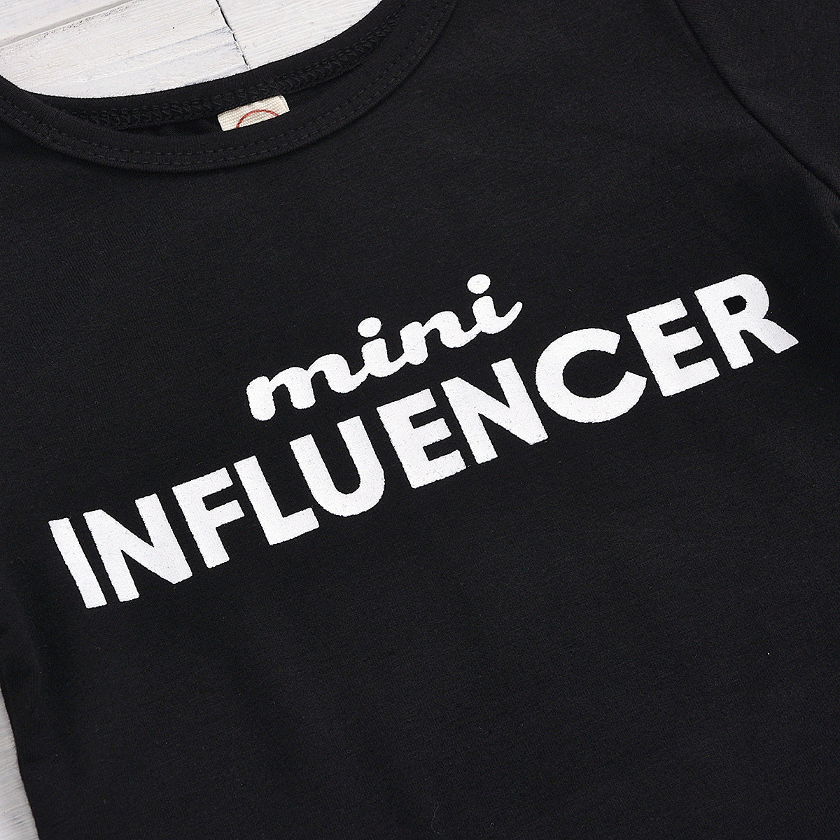 Girls' New Black "mini influencer" T-Shirt with distressed jeans and belt Set