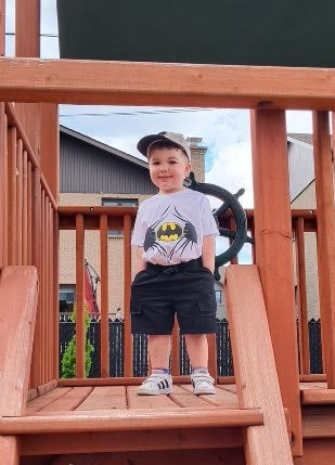 Boys Batman Super Hero Tee and black cotton cargo shorts set - Kids clothes